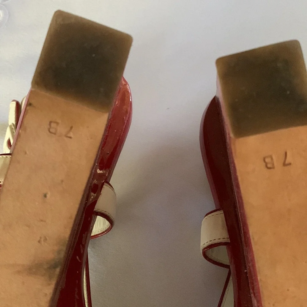 Cole Haan red and white sling back wedge shoe Sz 7